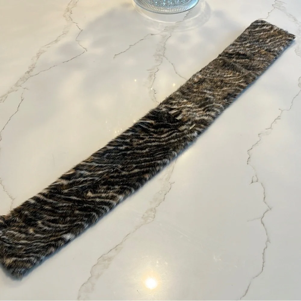 Michael Kors Tiger-Print Faux-Fur Pull-Through Scarf